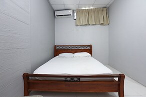 SPOT ON 89796 D'noor Budget Inn