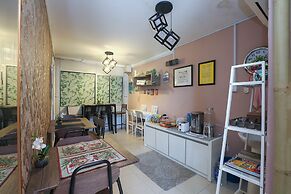 SPOT ON 89796 D'noor Budget Inn