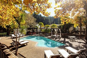 Boon Hotel + Spa - Adults Only