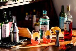 Boon Hotel + Spa - Adults Only