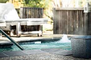 Boon Hotel + Spa - Adults Only