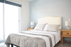 Apartment on the Beach - H-2