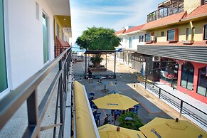 Apartment on the Beach - H-2