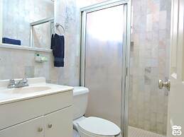 Apartment on the Beach - H-3