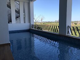 Marina Solé Loft 1 (J-1)