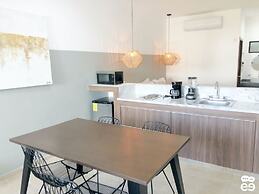 Marina Solé Loft 4 (J-4)