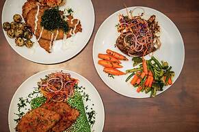 Villa Le Palms Resort & Spa