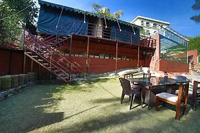 Hotel Marigold Mount Abu with Swimming Pool