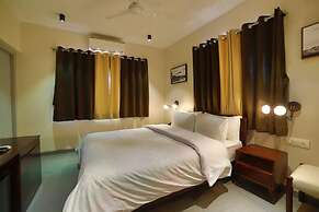 Hotel Marigold Mount Abu with Swimming Pool