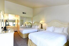 656 S At Silverado 1 Bedroom Condo by RedAwning