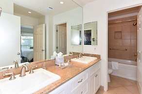 824 Oak Creek At Silverado 3 Bedroom Condo by RedAwning