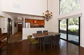 824 Oak Creek At Silverado 3 Bedroom Condo by RedAwning