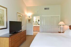 760 S At Silverado 1 Bedroom Condo by RedAwning