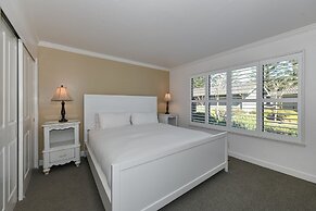 888 Oak Creek At Silverado 2 Bedroom Condo by Redawning