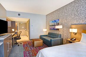 Home2 Suites Naples I-75 Pine Ridge Road, FL