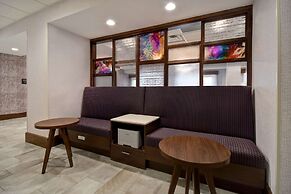 Hampton Inn Pleasant View, TN