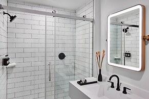 The Casso, Raleigh, a Tribute Portfolio Hotel