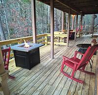 The Cascades Inn