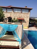 Tas Konak