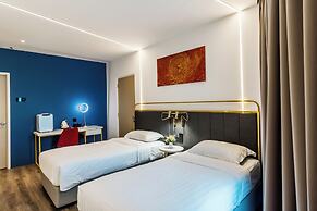 Regatta Stay Kozi Square Kuching