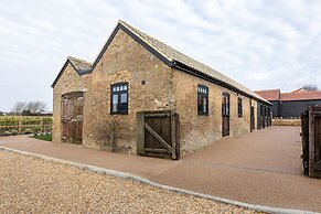 The Yard @ Pringle Farm