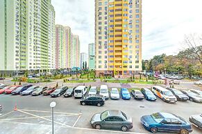 Apartment Voskresenska 18