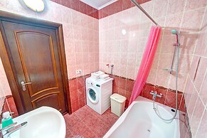 Apartment Voskresenska 18