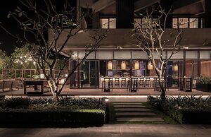 Shilla Monogram Danang