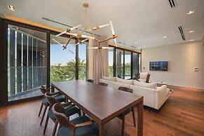 Shilla Monogram Quangnam Danang