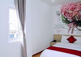 The Carnation Hotel Da Nang