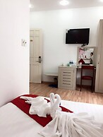 The Carnation Hotel Da Nang