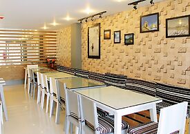 The Carnation Hotel Da Nang