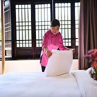 Blossom Hill Inn · Shantang