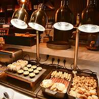 Blossom Hill Inn · Shantang