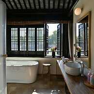 Blossom Hill Inn · Shantang