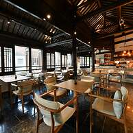 Blossom Hill Inn · Shantang