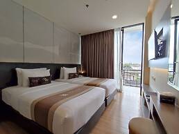 Aveon Hotel Yogyakarta by Daphna International