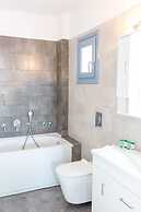 Luxe Maroussi Villas