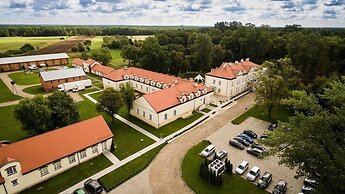 Hotel Sobienie Krolewskie