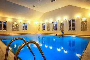 Hotel Sobienie Krolewskie