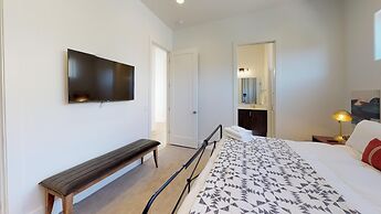 10 At Bloomington Country Club 3 Bedroom Condo by Redawning