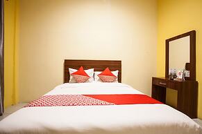 OYO 2229 Bunga Raya Residence