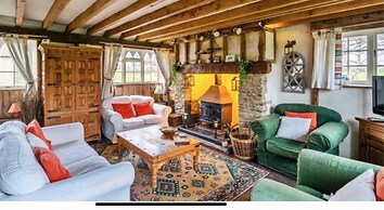 Tranquil Cottage Retreat in Bath