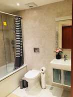 2bed 2bath apartment in kings cross