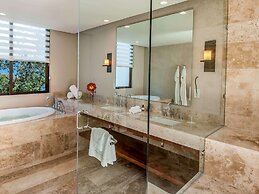 Fairmont Heritage Place Mayakoba