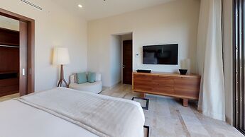 Fairmont Heritage Place Mayakoba