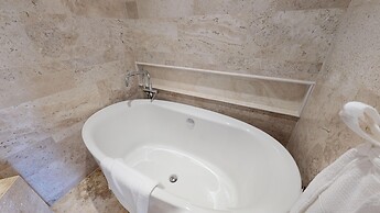 Fairmont Heritage Place Mayakoba