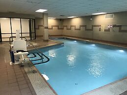 Ariel Broadway Hotel