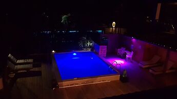 Villa Carina Apartments