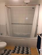 Oaklawn Serviced Apartments